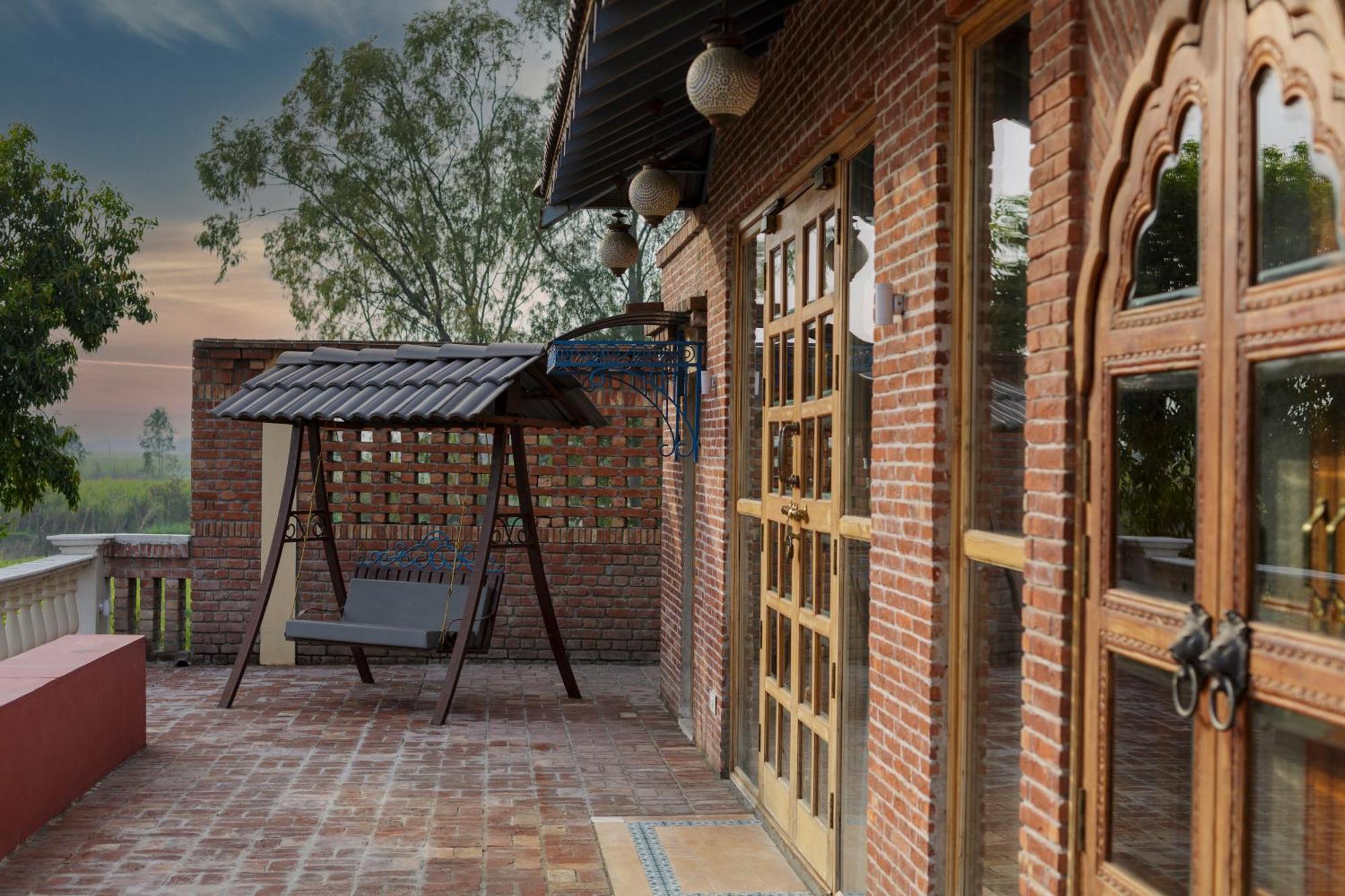 Namaste Dwaar - The Gateway To Rural India Hotel Khatauli Buitenkant foto